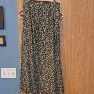 Chic Floral Silk Maxi Skirt - Brown and Green